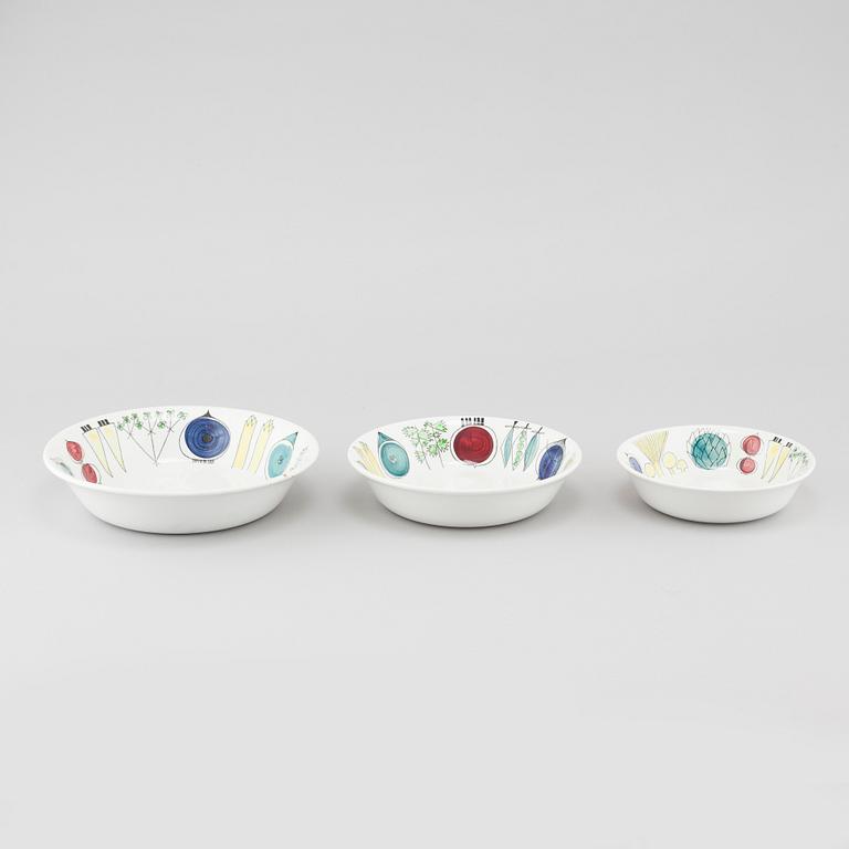 a set of tableware of 11 pcs, "Picknick" and "Pomona", Rörstrand.