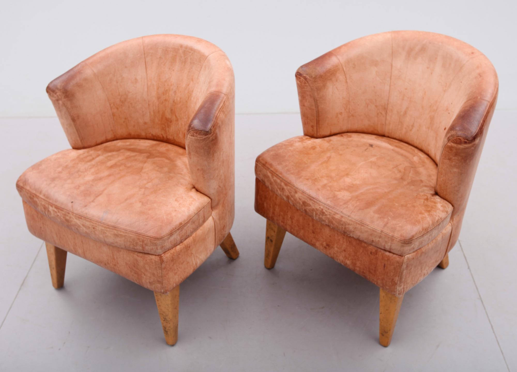 FÅTÖLJER, 1 par, 1900-talets andra hälft.