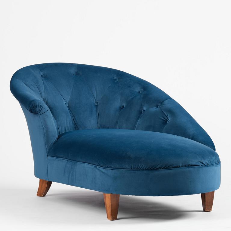 a Swedish Modern chaise longue, mid-20th century.