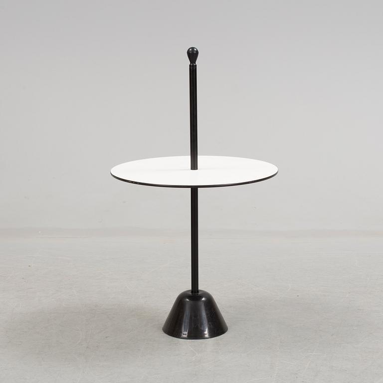 ACHILLE CASTIGLIONI, a 'Servomuto' side table form Zanotta.