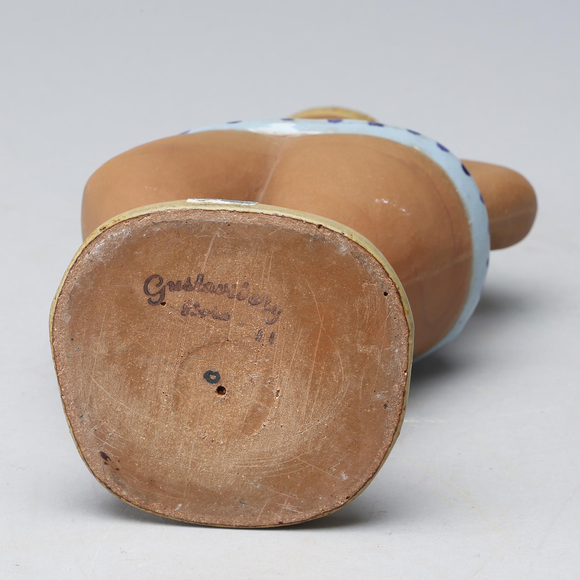 LISA LARSON, figurin,"DORA", stengods, Gustavsberg.