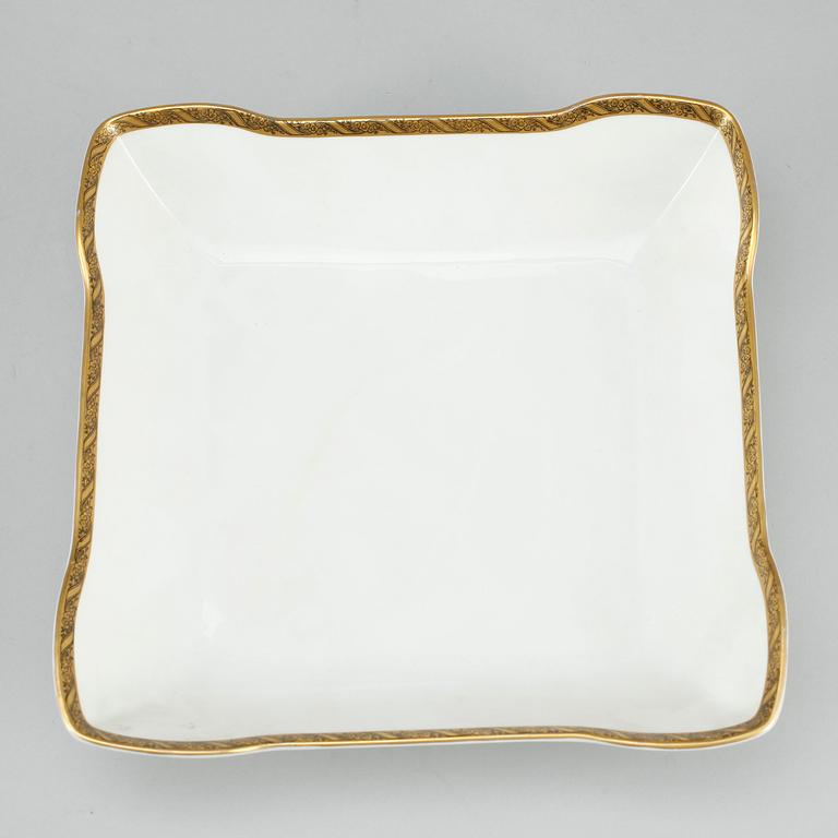 MATSERVISDELAR, 74 delar, porslin, Rosenthal, 1900-tal.