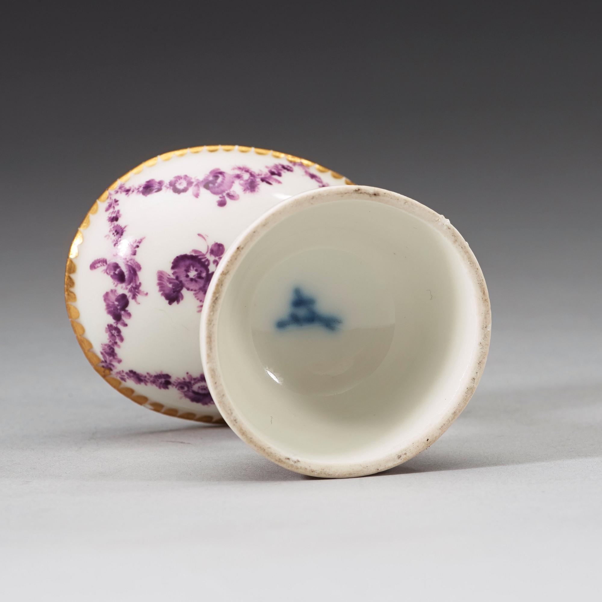 ÄGGKOPP, porslin, Meissen 1700-tal.