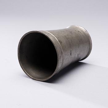 BÄGARE, tenn, 1700-tal.