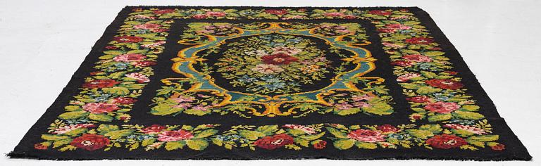 A  Kilim rug, Moldova, approx. 277 x 212 cm.