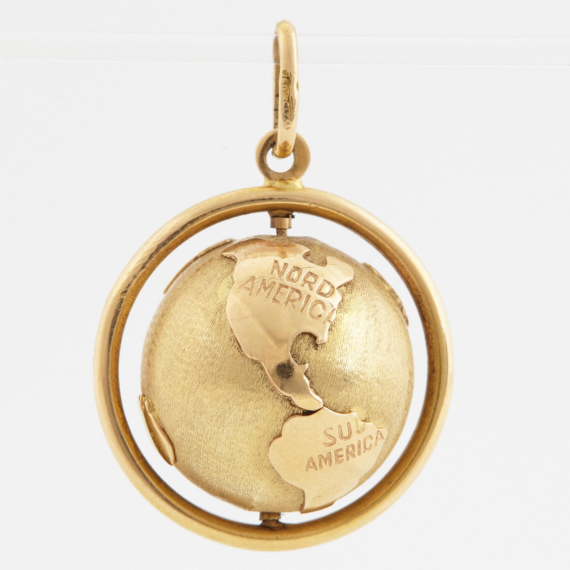 18K gold globe pendant.
