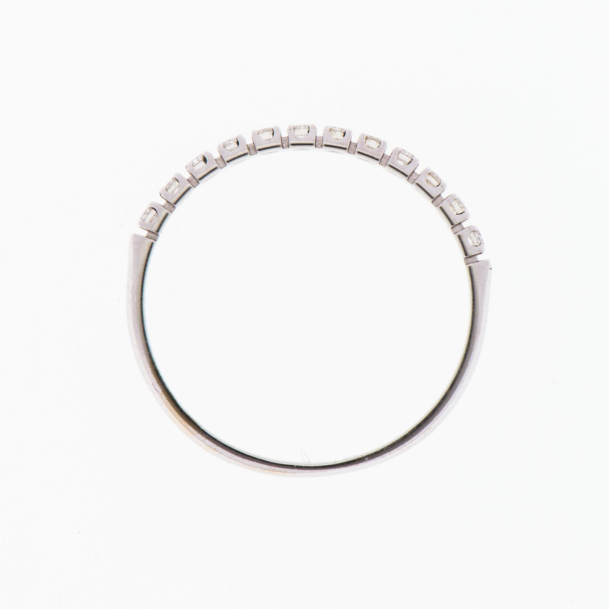 RING, briljantslipade diamanter, 18K vitguld. Elis Kauppi, Kupittaan Kulta 1985.
