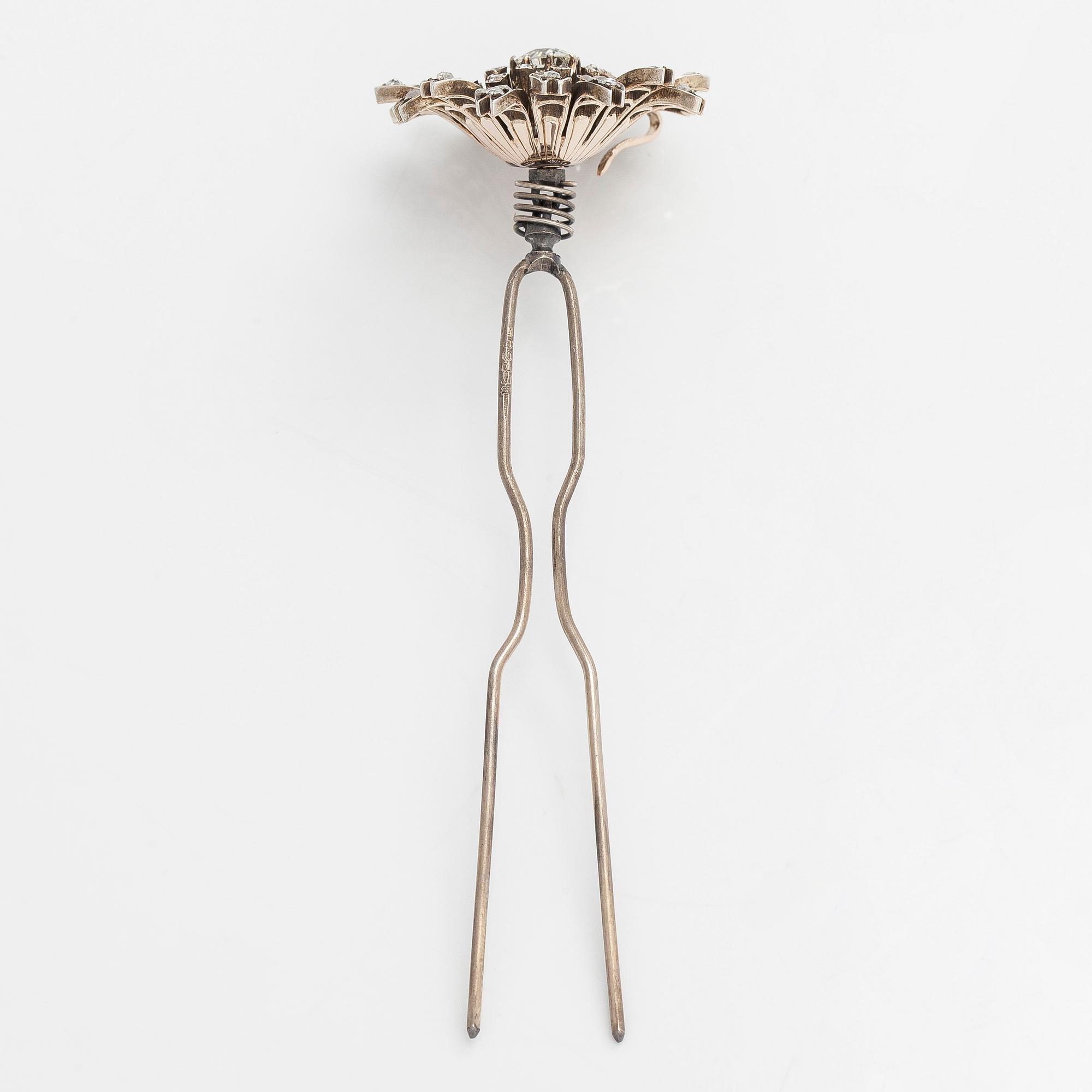 Brosch/hårsmycke/hänge, 18K guld/silver och gammalslipade diamanter, Franska stämplar, 1900-talets början.