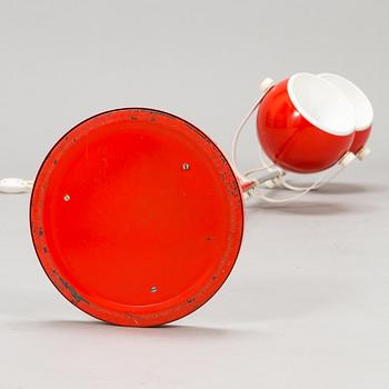 An interior set in red plastic from the 1970s, 7 parts.
