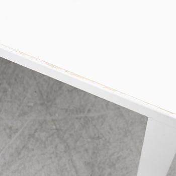 Alvar Aalto, Table, Artek, 2000.