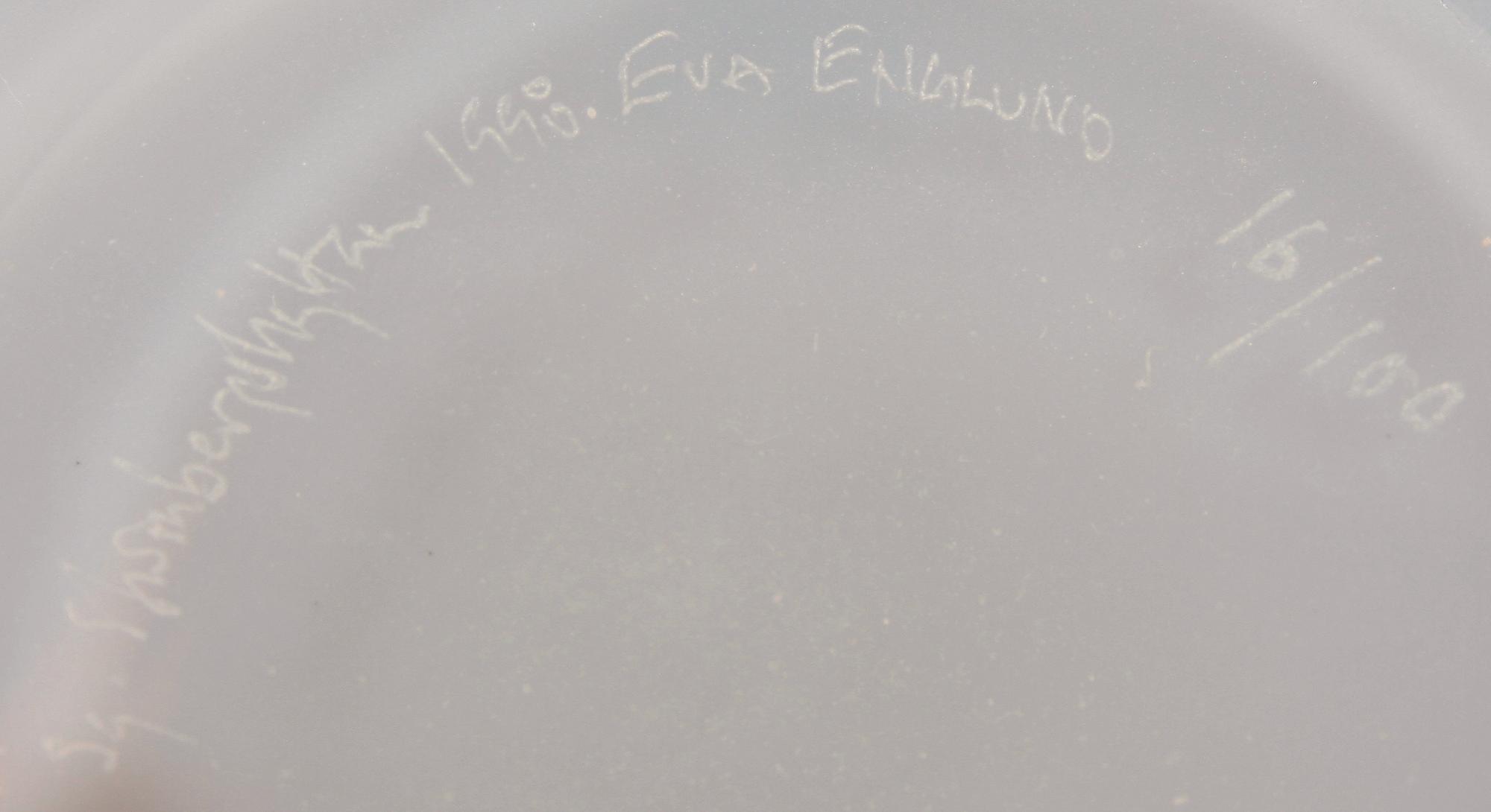 VAS, glas, Eva Englund, Strömbergshyttan, sign. o numr. 16/100, 1990.