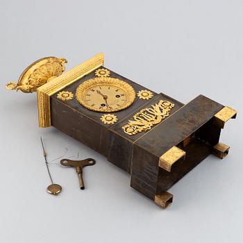 A French Empire table clock, first half of the 19th century.