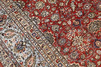 Matta, Sarouk, part silk, ca 530 x 365 cm.