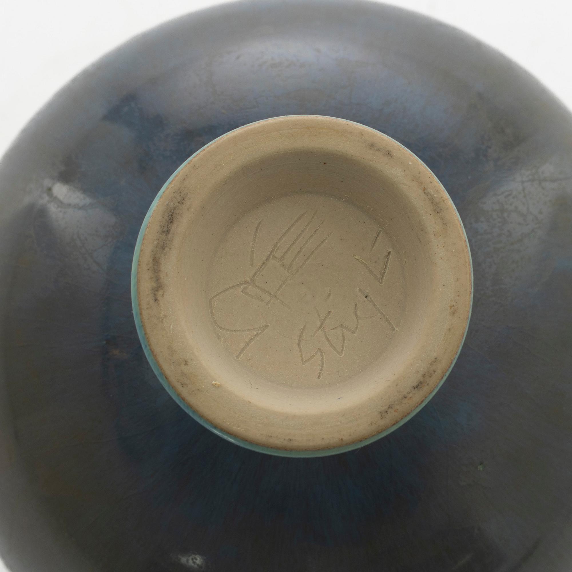 Stig Lindberg, a bowl on foot, Gustavsberg Studio, 1972.