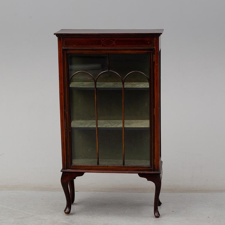 A mahogany cabinet, first half of the 20th century.