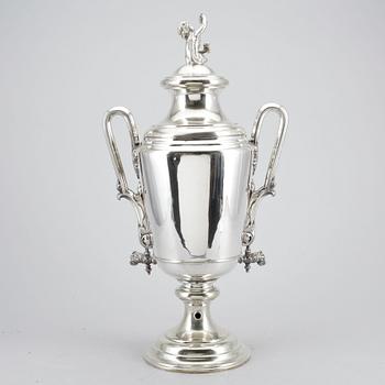 BRÄNNVINSCISTERN, nysilver, Carl Andreas Kjernås, omkring sekelskiftet år 1900.