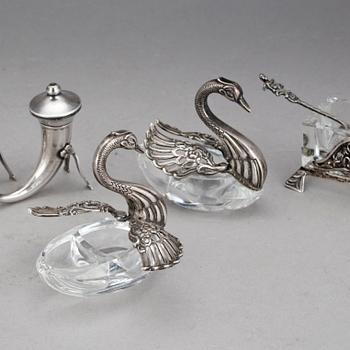 SALTKAR, 5 delar, silver och glas, 1900-tal.