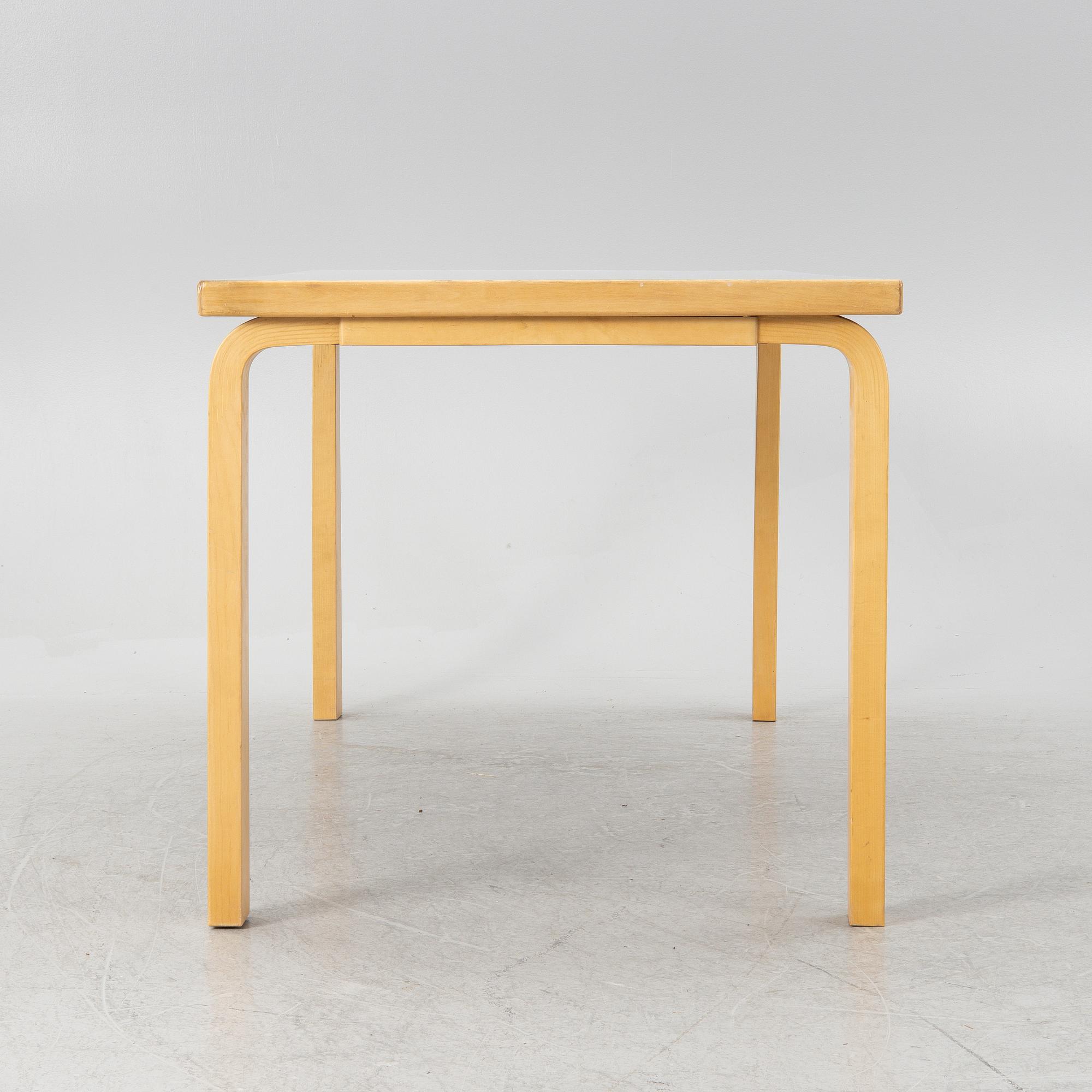 Alvar Aalto, a table model 81 B with drawer, Artek, Finland.