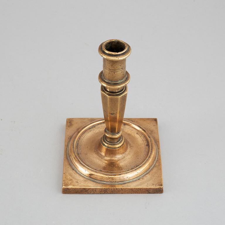 Ljusstake, brons, sydeuropa, 1700-tal.