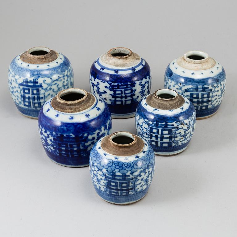 Six blue and white jars, Qing dynasty, 19th century.