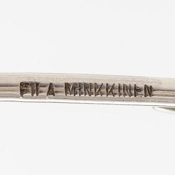 Eila Minkkinen, kaulakoru, karhu, sterlinghopea, 2017.