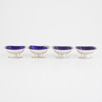 A set of four silver salt cellars, mark of Samuel Hennell & John Terry, London, England 1813.