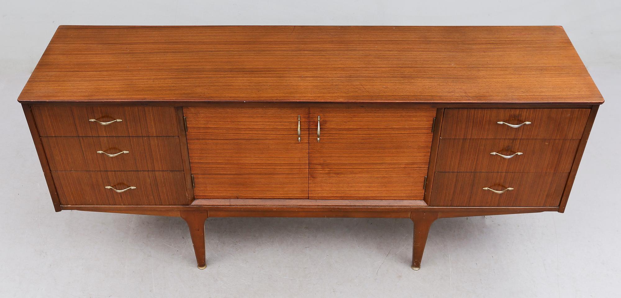 SIDEBOARD, 1900-talets andra hälft.