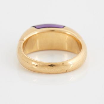 Bulgari ring 18K guld med en ametist.
