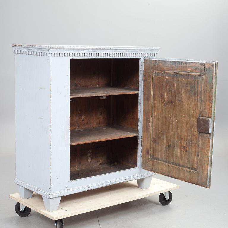 SKÄNKSKÅP, Louis XVI-stil, Rumänien, 1800-tal.