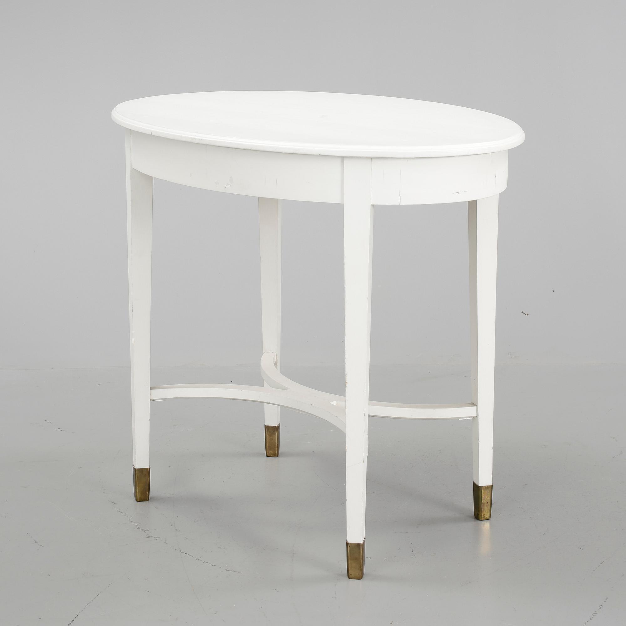 BORD, gustaviansk stil, 1900-talets början.