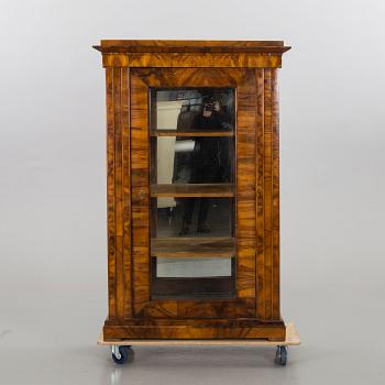 A BIEDERMEIER VITRINE.