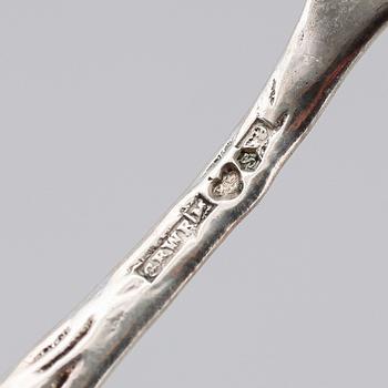 BESTICK, 20 st snarlika delar, 1900-talets mitt. Vikt ca 481 g.