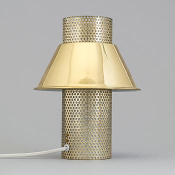 HANS-AGNE JAKOBSSON, a table lamp, brass. Signed with label. Probably 1960s / 70s.