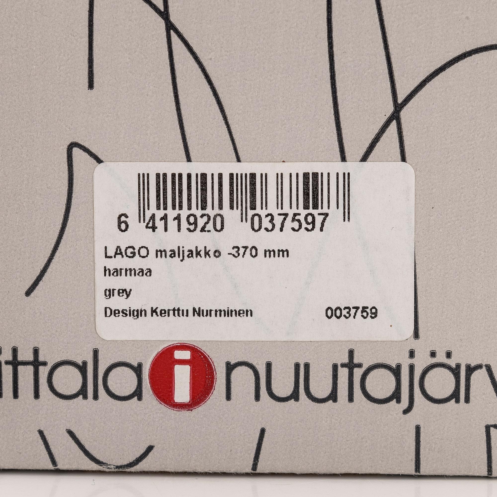 Kerttu Nurminen, a 'Lago' vase, signed Kerttu Nurminen Nuutajärvi.