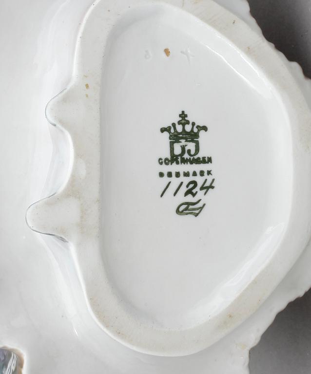 FIGURIN, porslin, Dahl Jensen, Royal Copenhagen.