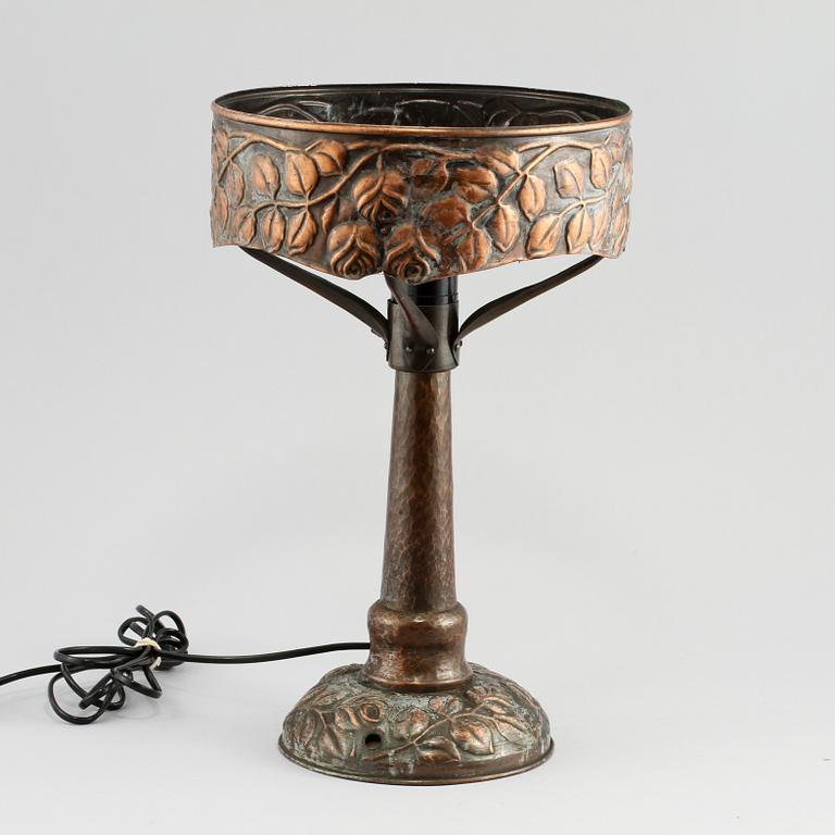 LAMPFOT, jugend, 1900-talets början.