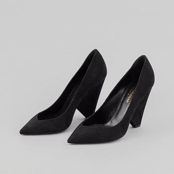 Yves Saint Laurent, a pair of black suede shoes, size 36½.