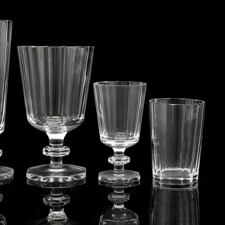A 75 piece first half of the 20th century'Karlberg' glass servis by Elis Bergh.