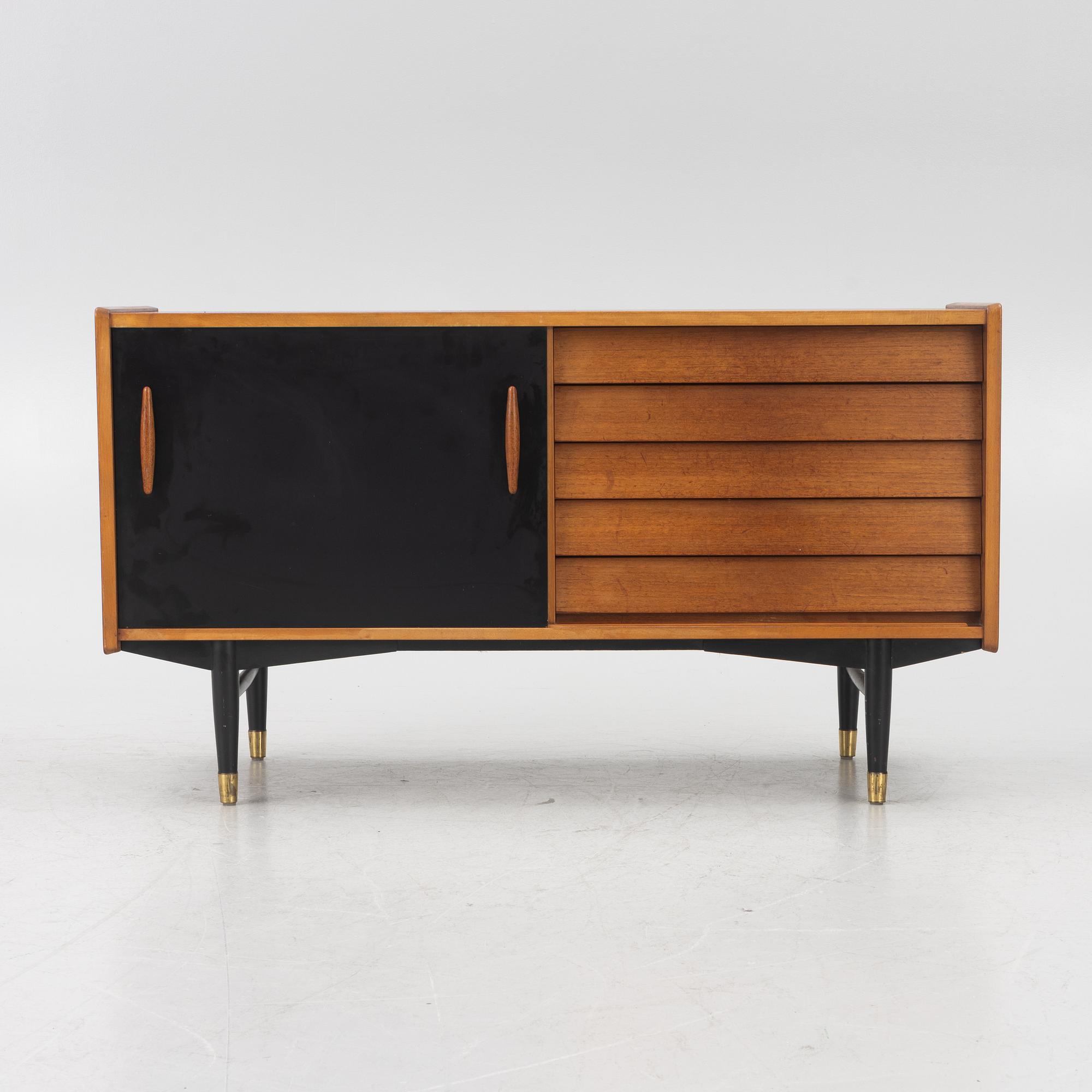 Nils Jonsson, sideboard, Troeds, Bjärnum, 1950/60-tal.