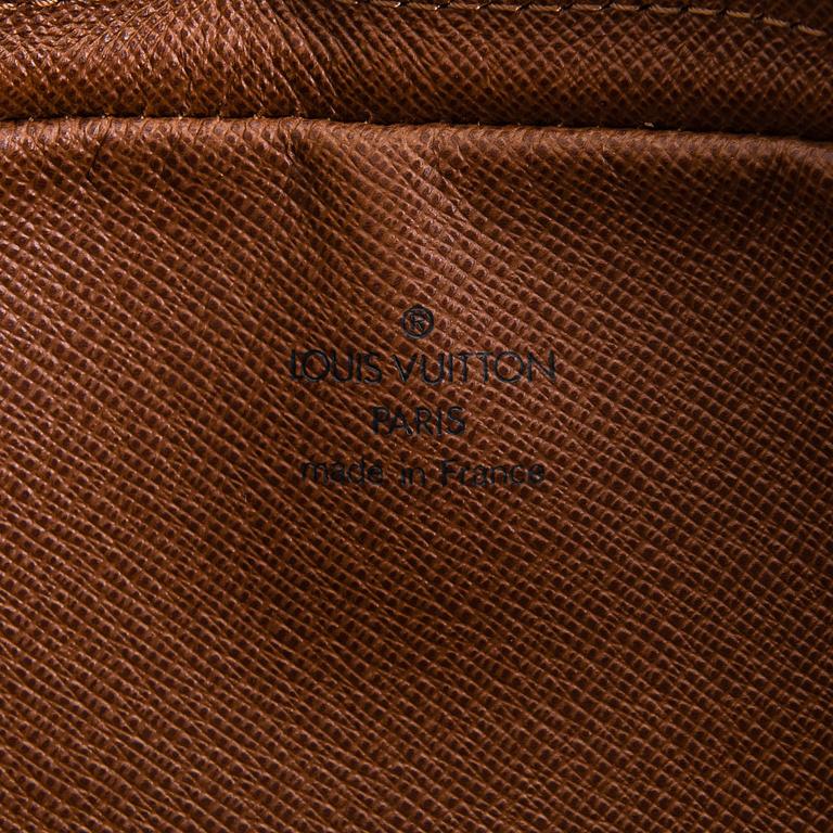 Louis Vuitton, "Marly Bandouliere" bag.