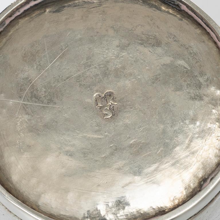 A Danish 18th century silver beaker, mark of Jen Kieldsen Sommerfeldt, Aalborg (active 1726-1772).