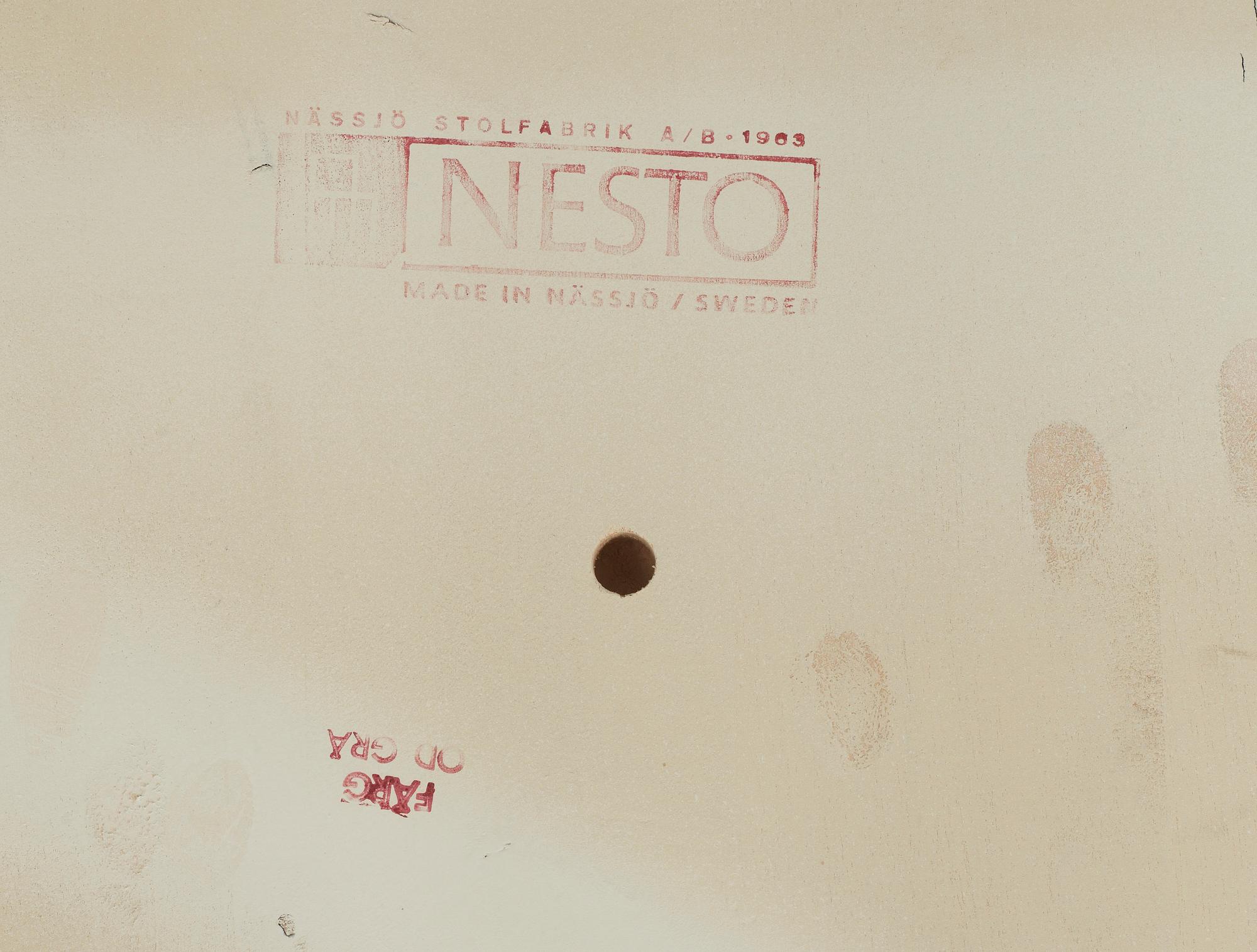 GUNGSTOL, "Grandessa" Lena Larsson, Nässjö Stolfabrik. Modellen formgiven 1958.