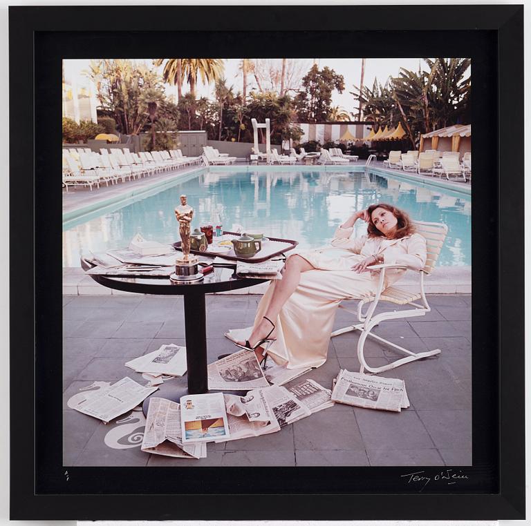 Terry O'Neill, "Faye Dunaway, Hollywood, 1977".