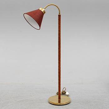 JOSEF FRANK, golvlampa, modell 1838, "Spirallampan", Firma Svenskt Tenn, 1900-talets andra hälft.