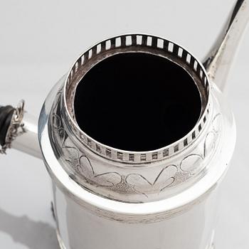 Fredrik Skough, kaffekanna, silver, (verksam 1824-1830) Borås. Empire.