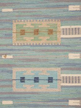 RUG. Flat weave. 219,5 x 176 cm. Sweden 1940's-50's.