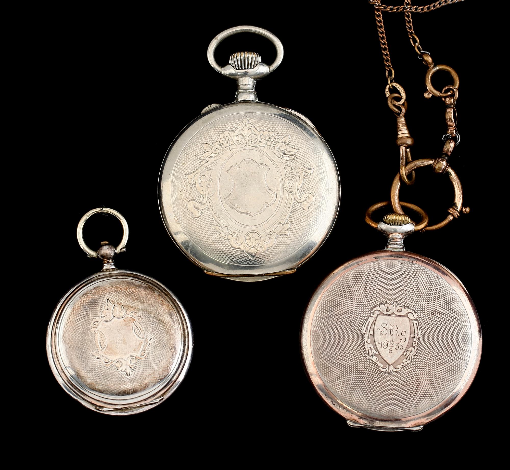 FICKUR, 3 st, bla silver och Omega, tidigt 1900-tal.