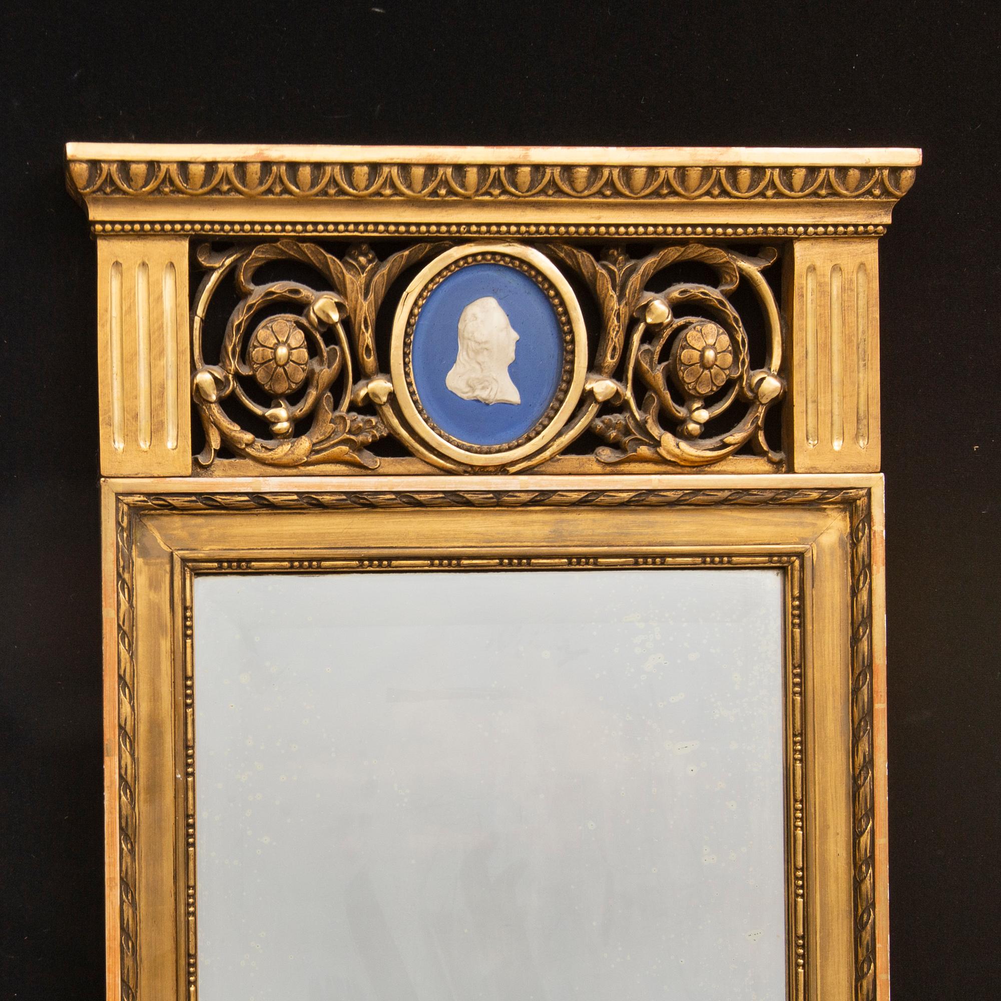 Mirror, Empire style, first part of the 20th century.