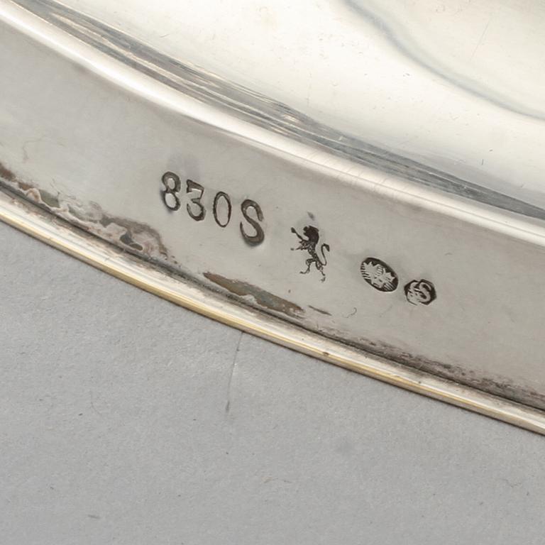 KANDELABRAR, ett par, silver, svenska importstämplar, 1900-tal.