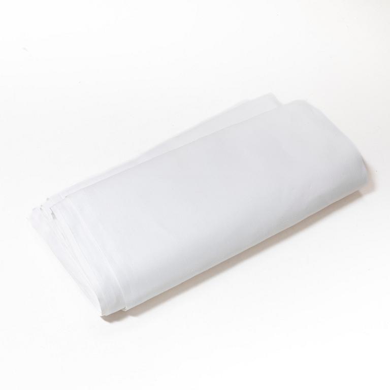 A linnen table cloth.